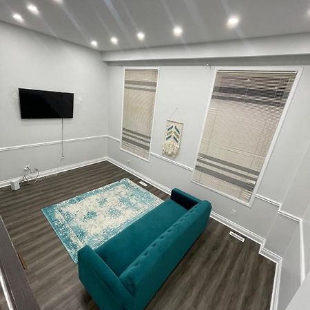 Mo'S Place Mississauga Ngoại thất bức ảnh