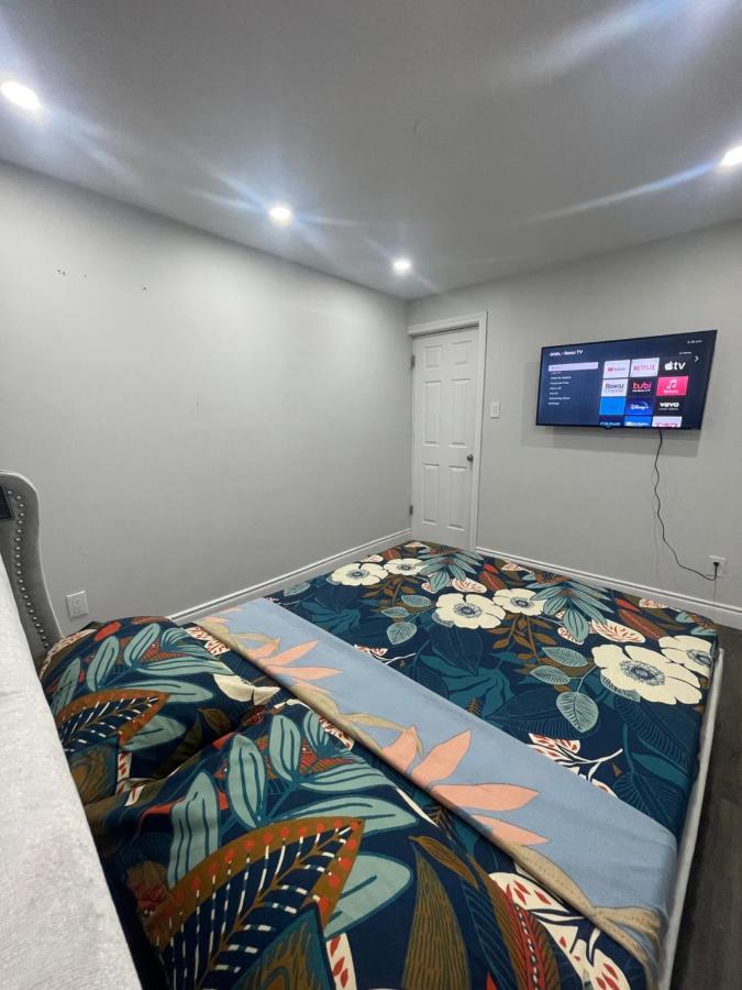 Mo'S Place Mississauga Ngoại thất bức ảnh